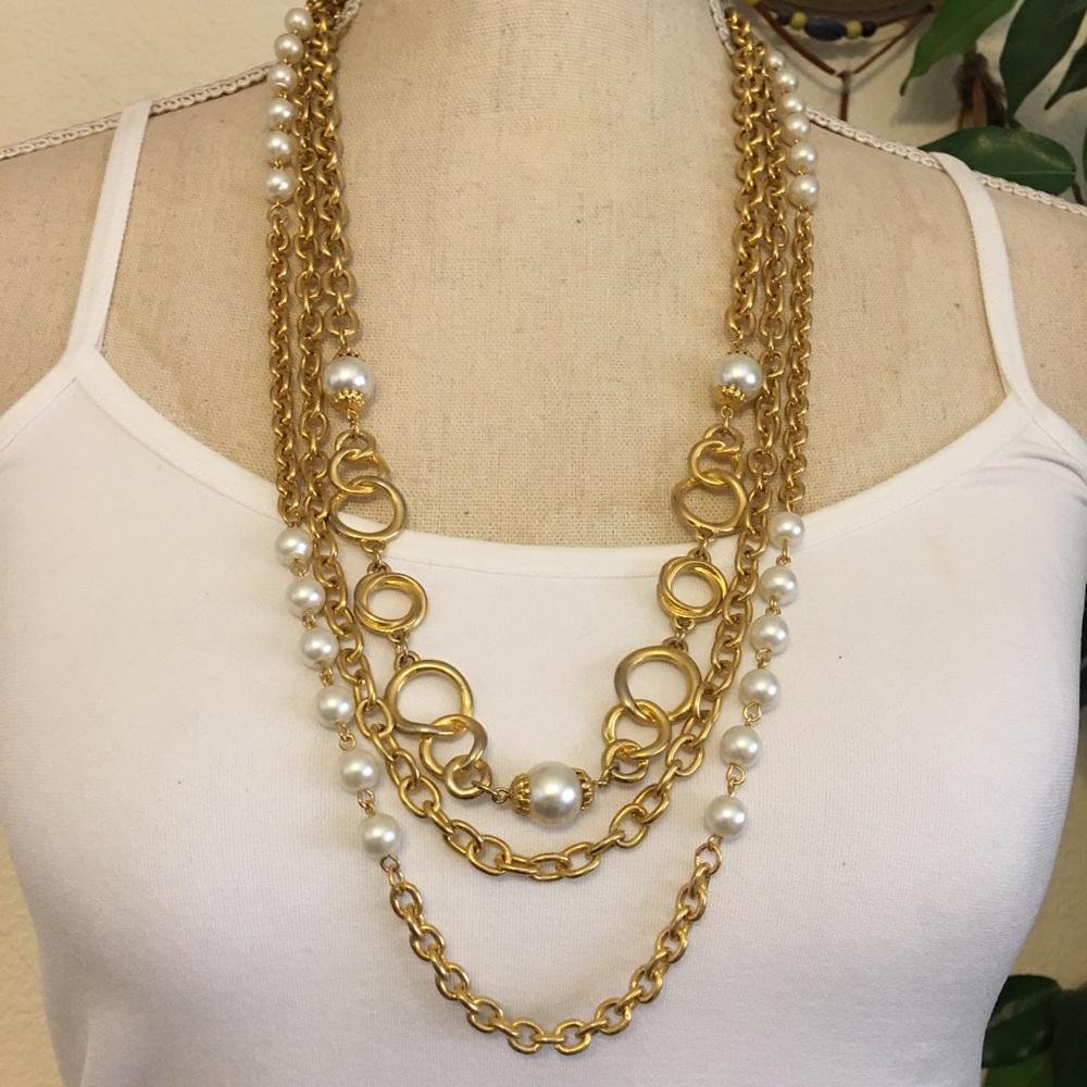 Vintage triple layer gold chain pearl necklace